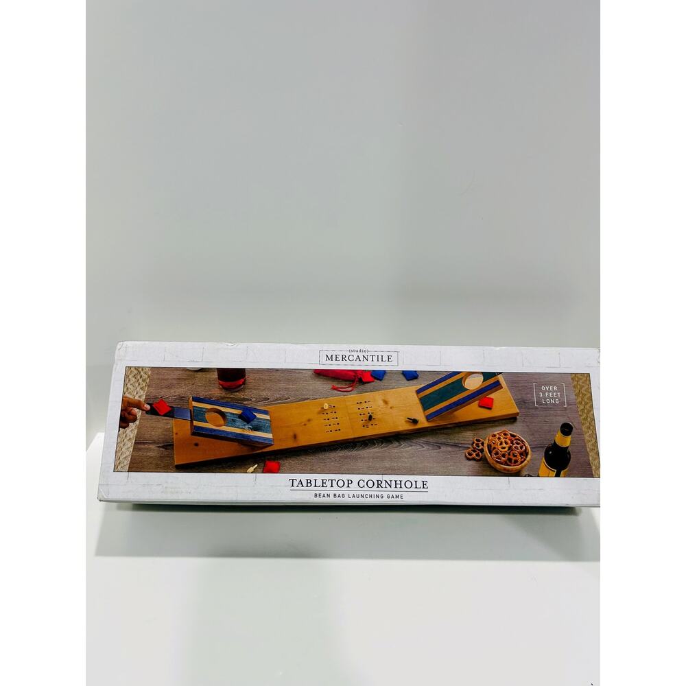 WOOD TABLETOP CORNHOLE GAME ( New)